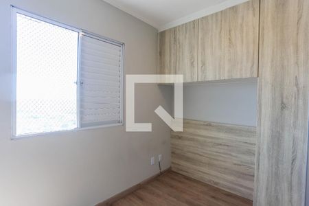 Quarto 1  de apartamento para alugar com 2 quartos, 44m² em Canhema, Diadema