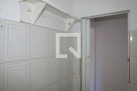 Banheiro de casa para alugar com 1 quarto, 40m² em Vila Verde, São Paulo