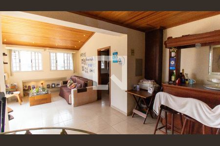 Apartamento à venda com 4 quartos, 180m² em Icaraí, Niterói