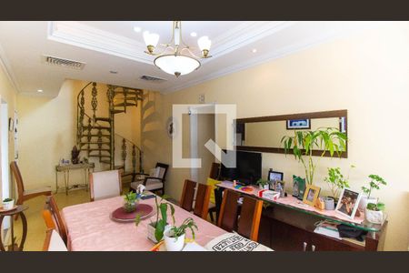 Apartamento à venda com 4 quartos, 180m² em Icaraí, Niterói