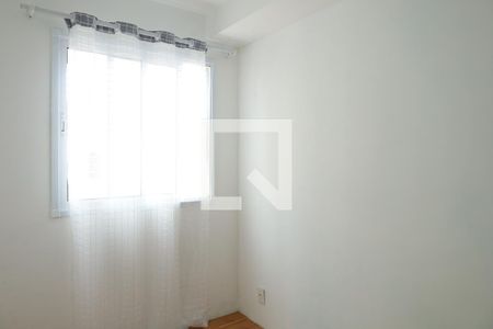 Quarto 1 de apartamento para alugar com 2 quartos, 32m² em Vila Carmosina, São Paulo