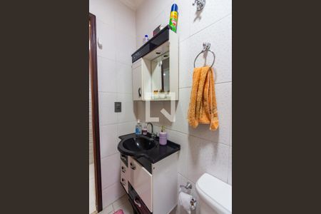 Lavabo de casa à venda com 3 quartos, 186m² em Jardim das Flores, Osasco