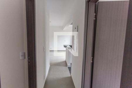 Corredor de apartamento para alugar com 2 quartos, 70m² em Santo Antônio, Belo Horizonte