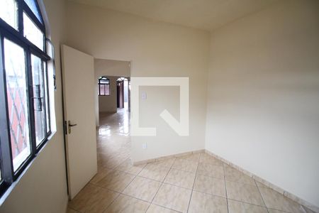 Quarto 2 de casa para alugar com 3 quartos, 140m² em Petrópolis, Contagem