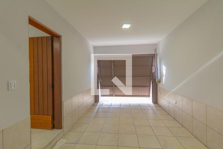 Garagem de casa à venda com 3 quartos, 146m² em Estância Velha, Canoas