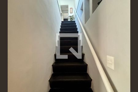 Sala 1 - Escada de apartamento para alugar com 3 quartos, 160m² em Copacabana, Rio de Janeiro