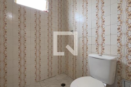 Banheiro da Suíte 1 de apartamento à venda com 2 quartos, 57m² em Picanço, Guarulhos