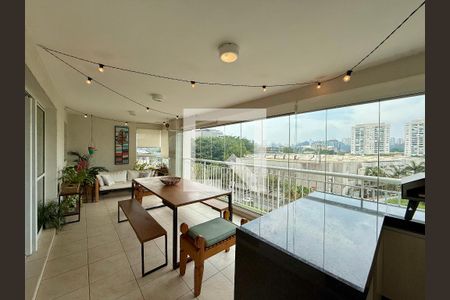 Varanda  de apartamento à venda com 3 quartos, 130m² em Jardim Dom Bosco, São Paulo
