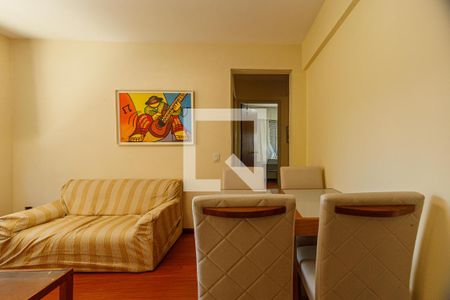 Sala de apartamento para alugar com 2 quartos, 96m² em Petrópolis, Porto Alegre