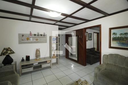 Sala de casa à venda com 2 quartos, 150m² em Rubem Berta, Porto Alegre