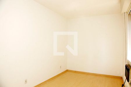 Quarto 1 de apartamento para alugar com 2 quartos, 56m² em Farroupilha, Porto Alegre