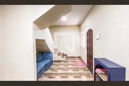 Sala  de casa para alugar com 1 quarto, 70m² em Vila Nhocuné, São Paulo