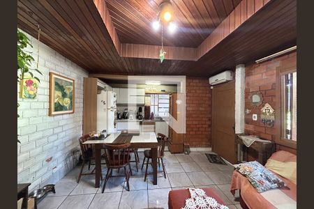 Sala de casa para alugar com 3 quartos, 218m² em Pinheiro, São Leopoldo