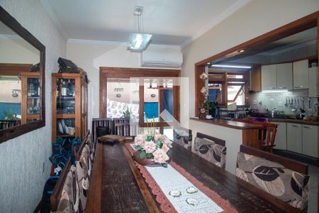 Sala de casa à venda com 3 quartos, 135m² em Hípica, Porto Alegre