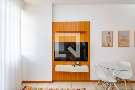 Sala de apartamento à venda com 1 quarto, 39m² em Vale do Sereno, Nova Lima