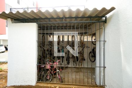Bicicletário de apartamento para alugar com 2 quartos, 67m² em Vila Gomes Cardim, São Paulo