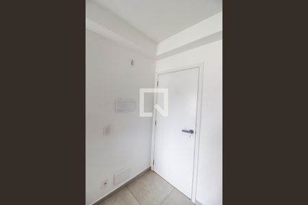 Entrada de apartamento para alugar com 2 quartos, 67m² em Empresarial 18 do Forte, Barueri