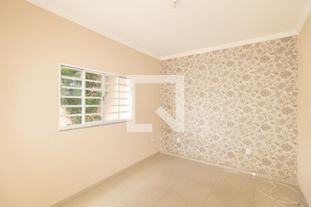 Sala/Quarto de casa para alugar com 3 quartos, 240m² em Campo Grande, Rio de Janeiro