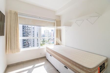 Quarto 1 de apartamento para alugar com 2 quartos, 67m² em Empresarial 18 do Forte, Barueri