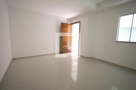 Sala de casa de condomínio à venda com 2 quartos, 84m² em Vila Príncipe de Gales, Santo André