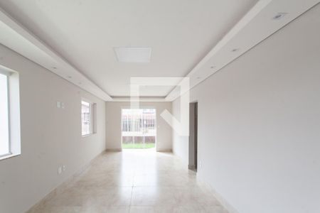 Sala 1 de casa à venda com 7 quartos, 390m² em Planalto, Belo Horizonte