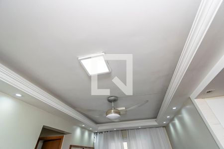 Sala de apartamento à venda com 2 quartos, 52m² em Irajá, Rio de Janeiro