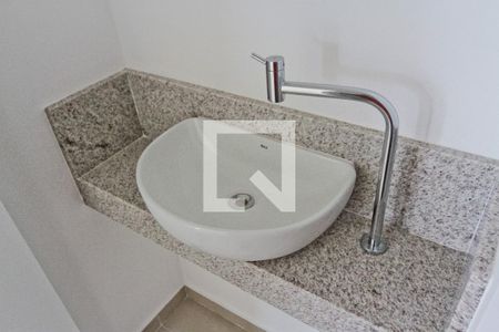 Lavabo de apartamento à venda com 4 quartos, 152m² em City América, São Paulo