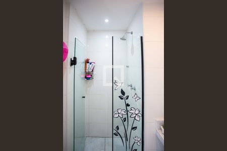 Banheiro de apartamento à venda com 2 quartos, 38m² em Jardim Miriam, São Paulo