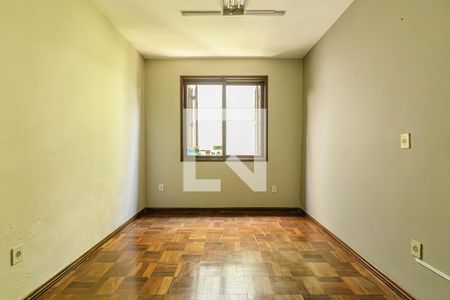 quarto 1  de casa para alugar com 4 quartos, 240m² em Jardim Itu, Porto Alegre