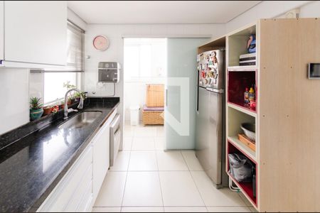 Cozinha de apartamento à venda com 3 quartos, 95m² em Ipiranga, Belo Horizonte