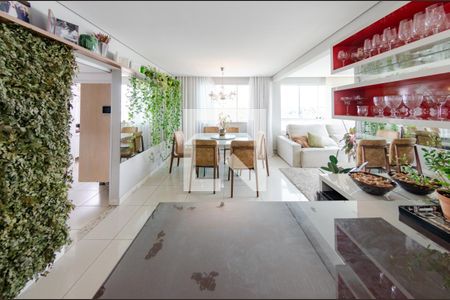 Sala de apartamento à venda com 3 quartos, 95m² em Ipiranga, Belo Horizonte