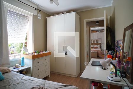 Quarto 1 de apartamento à venda com 2 quartos, 56m² em Jardim Itu, Porto Alegre