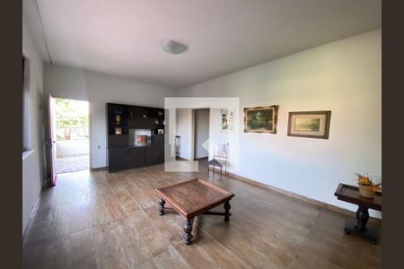 Casa à venda com 5 quartos, 220m² em Cachambi, Rio de Janeiro