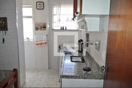 Apartamento para alugar com 2 quartos, 65m² em Lins, Rio de Janeiro