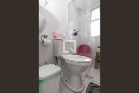 Banheiro da Suíte de apartamento à venda com 2 quartos, 60m² em Vila Mazzei, São Paulo