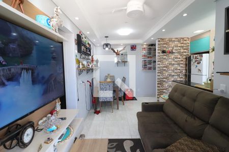 Sala de apartamento para alugar com 2 quartos, 49m² em São Pedro, Osasco