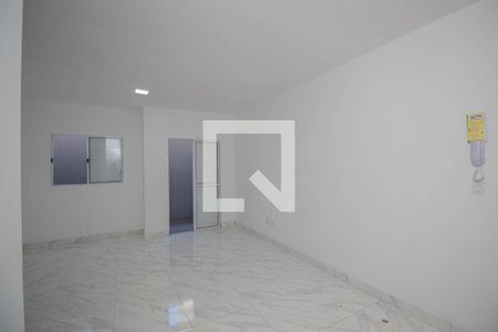 Sala  de apartamento para alugar com 1 quarto, 43m² em Vila Nivi, São Paulo