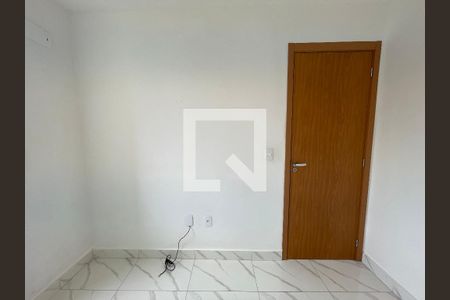 Quarto 1 de apartamento para alugar com 2 quartos, 41m² em Jardim Arpoador, São Paulo