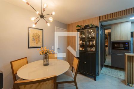 Sala de apartamento à venda com 2 quartos, 64m² em Tijuca, Rio de Janeiro