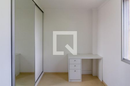 Quarto 2 de apartamento para alugar com 2 quartos, 53m² em Vila Constanca, São Paulo