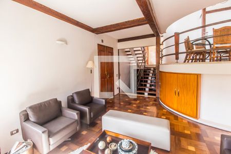 Sala  de casa de condomínio para alugar com 4 quartos, 748m² em Residencial das Estrelas, Barueri