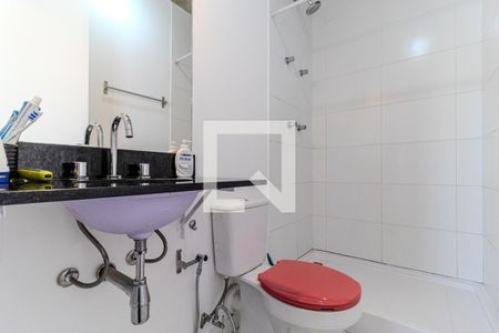 Banheiro de kitnet/studio à venda com 1 quarto, 28m² em República, São Paulo