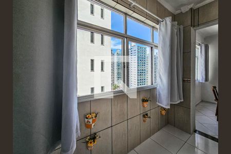 Área de Serviço de apartamento para alugar com 1 quarto, 76m² em Aparecida, Santos