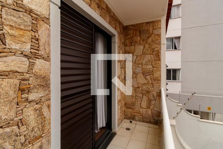 Suíte de casa à venda com 3 quartos, 262m² em Vila Mazzei, São Paulo