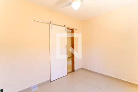 Quarto  de casa à venda com 3 quartos, 250m² em Lins de Vasconcelos, Rio de Janeiro