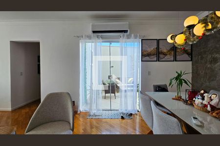 Sala de casa à venda com 3 quartos, 217m² em Jardim Consorcio, São Paulo
