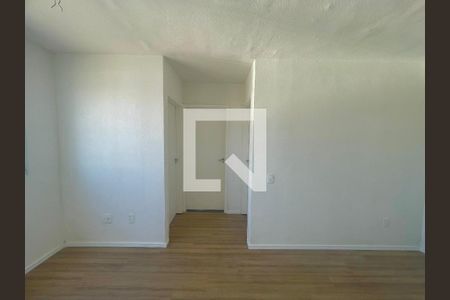 Sala de apartamento para alugar com 2 quartos, 52m² em Vila Nova Bonsucesso, Guarulhos