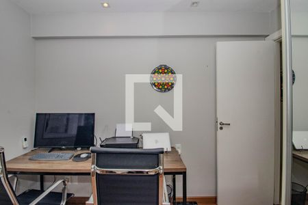 Quarto de apartamento para alugar com 2 quartos, 66m² em Vila Ipiranga, Porto Alegre