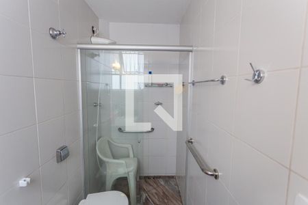 Banheiro da Suíte de apartamento para alugar com 3 quartos, 120m² em Santo Antônio, Belo Horizonte