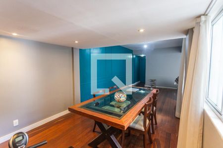 Sala de apartamento para alugar com 3 quartos, 120m² em Santo Antônio, Belo Horizonte